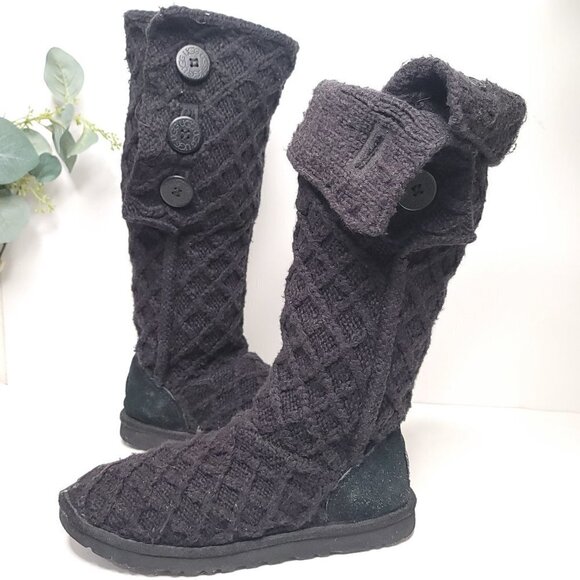 UGG Lattice Cardi Button Detailed Knit Boots - Picture 2 of 8